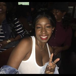 Meet your Posher, Charlotte